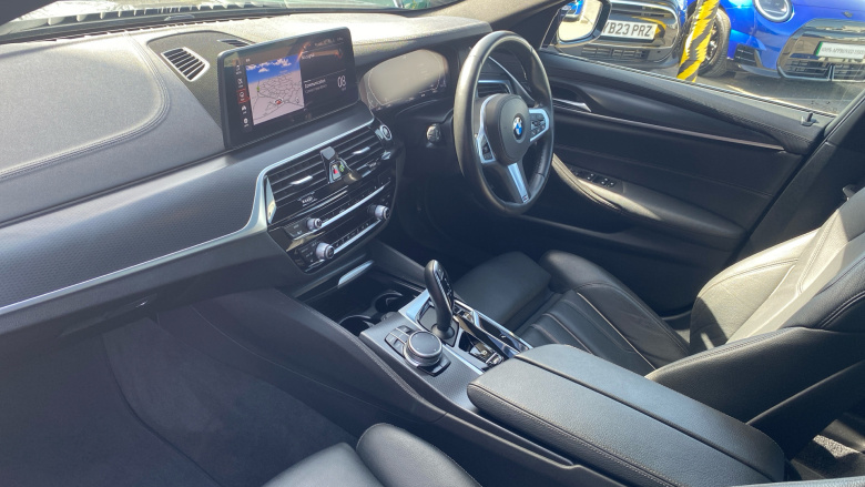 BMW 5 Series 520d xDrive MHT M Sport 4dr Step Auto Diesel Saloon